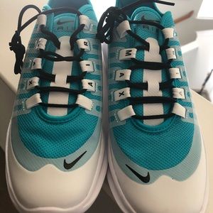 Nike Air Max Shoes - Never Worn